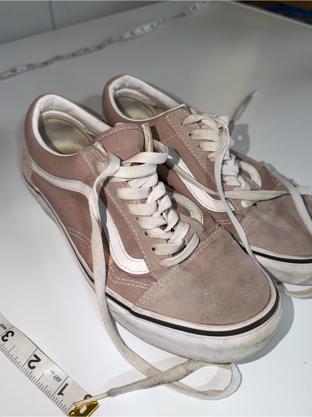 Women’s Vans Low-Top Suede Canvas Sneakers in Dusty Pink and White